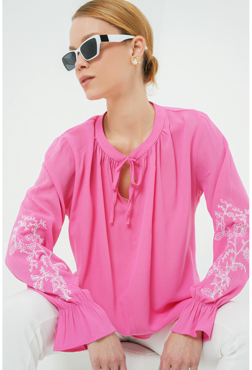 Kadın Nakışlı Örme Bluz 941