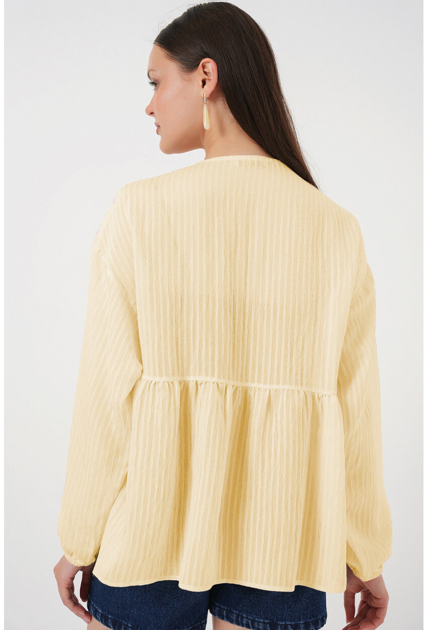 Kadın Önü Bağcıklı Uzun Kol Bluz 946