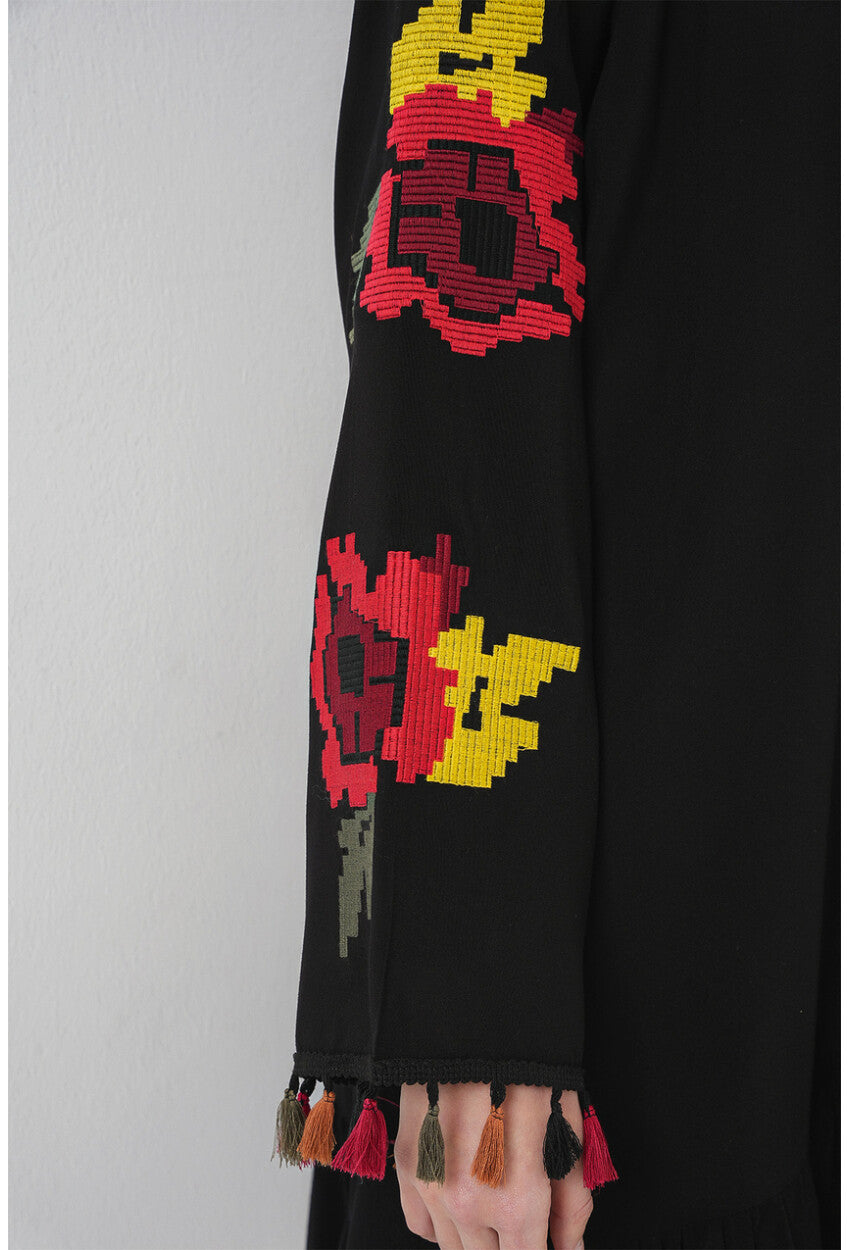 Nakışlı Midi Elbise 2531