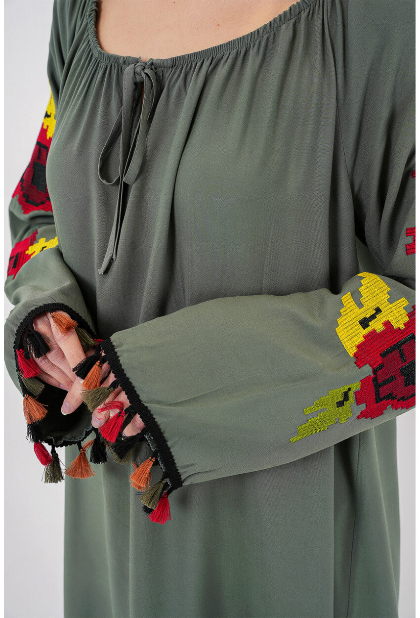 Nakışlı Midi Elbise 2531