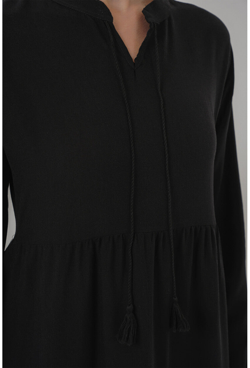 T1627 Yaka Bağcıklı Elbise