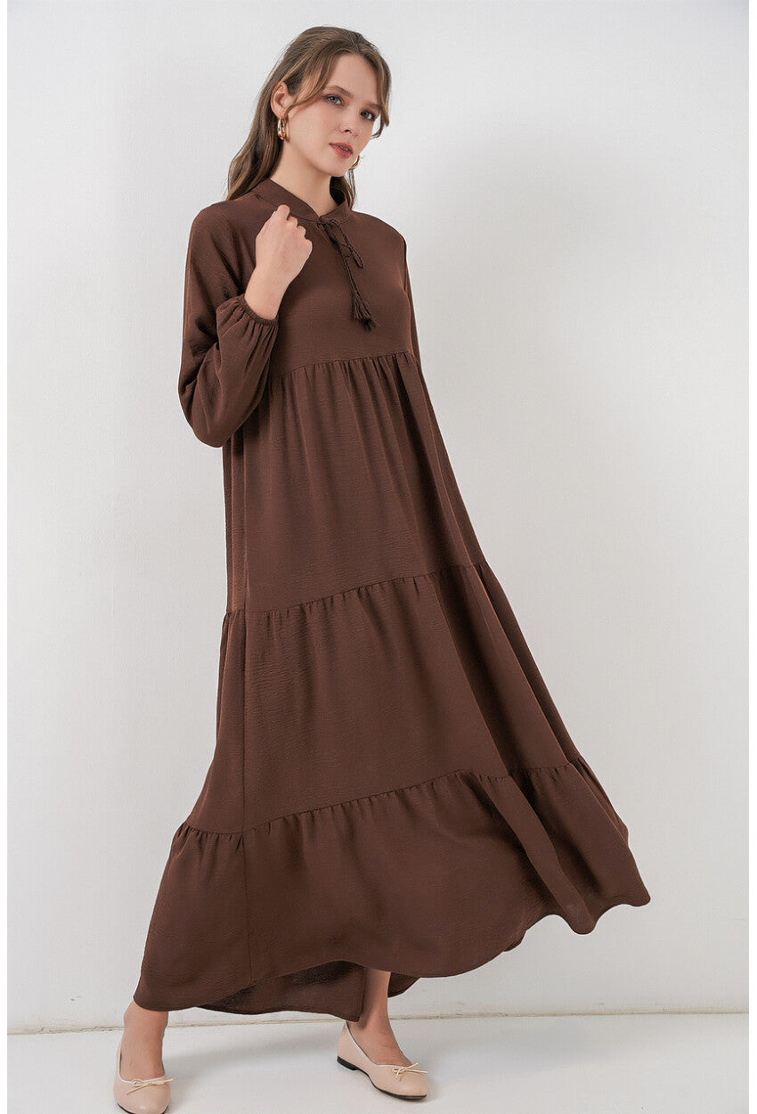 T1627 Yaka Bağcıklı Elbise