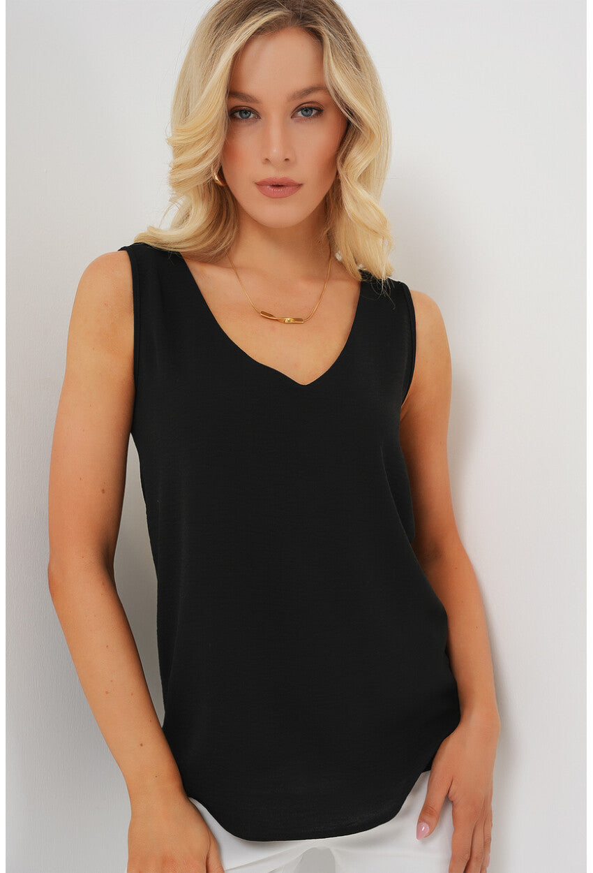 V Yaka Sıfır Kol Bluz 950