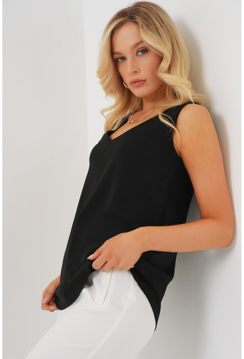 V Yaka Sıfır Kol Bluz 950